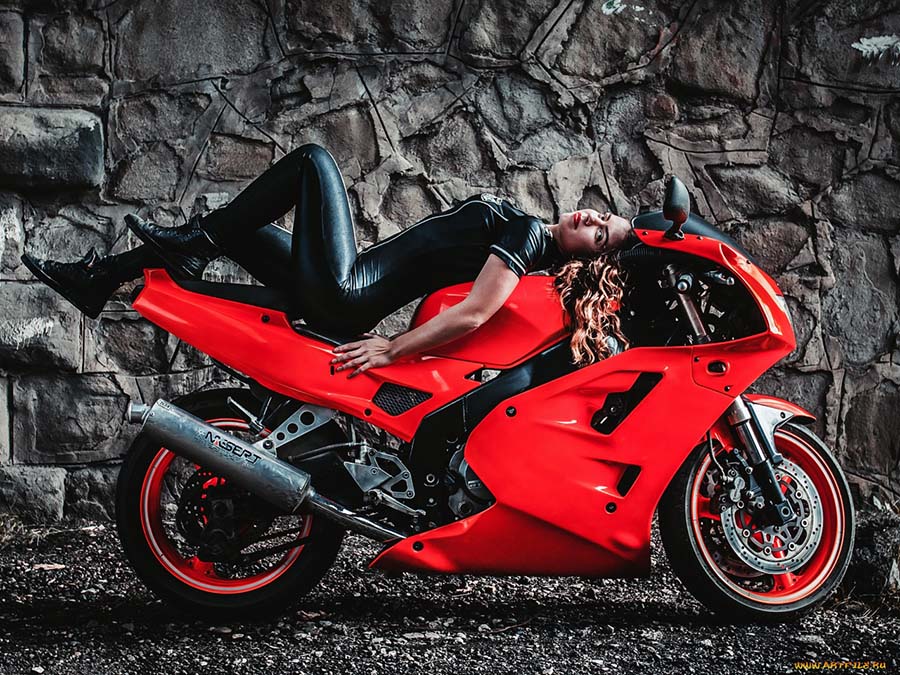 Beautiful girl Beautiful girls and motorcycles in Ahmedabad